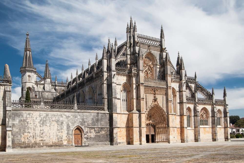 Fachada del Monasterio de Batalha, Portugal
