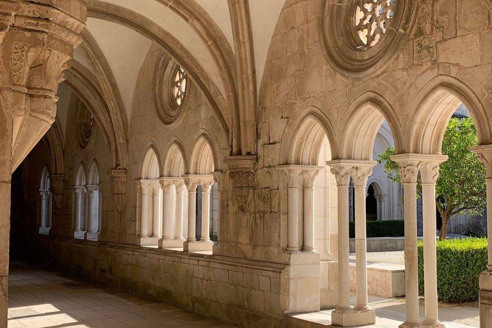 Claustro do Mosteiro de Alcobaça, Portugal
